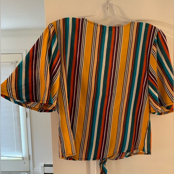 Button down colourful blouse with front tie - Picture 4 of 5